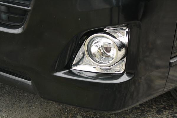 200系 ハイエース 3型 前期用 メッキ フォグ ランプ カバー 左右セット 新品 貼り付け 外装 カスタムパーツ トヨタ拍卖