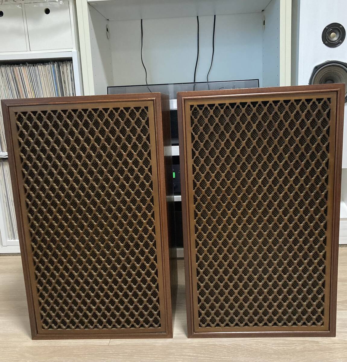 完動品 名器 JBL LE8T アルニコ in SANSUI箱 SP-LE8T エッジ交換済 拍卖