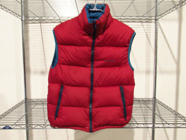 mont bell モンベル リバーシブル ダウンベスト エンジ×水色 Sサイズ 使用感有 アウトドア 管理25G1103C拍卖