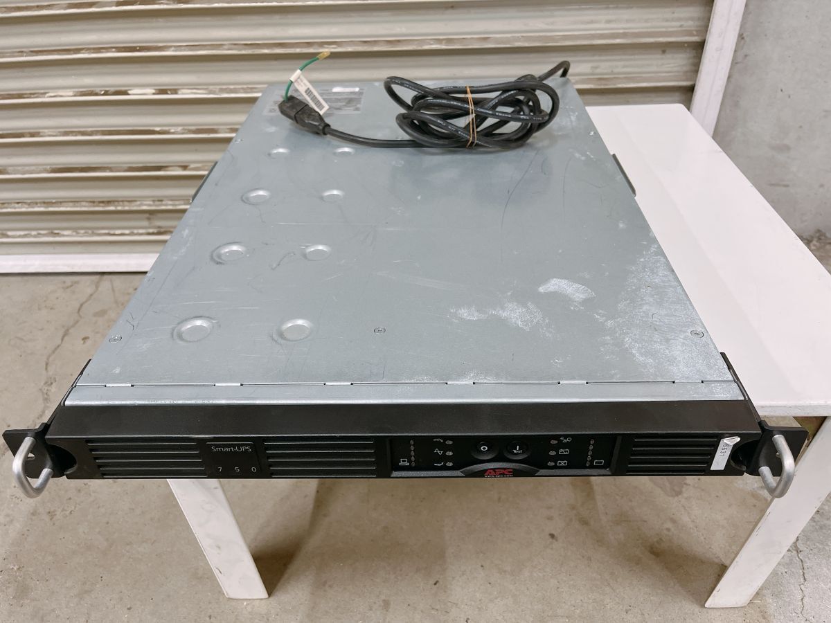 在庫2 ジャンク APC 高機能無停電電源装置 Smart-UPS 750 SUA750RMJ1UB 引取歓迎 茨城県常陸大宮市 1026あら2 M 160拍卖