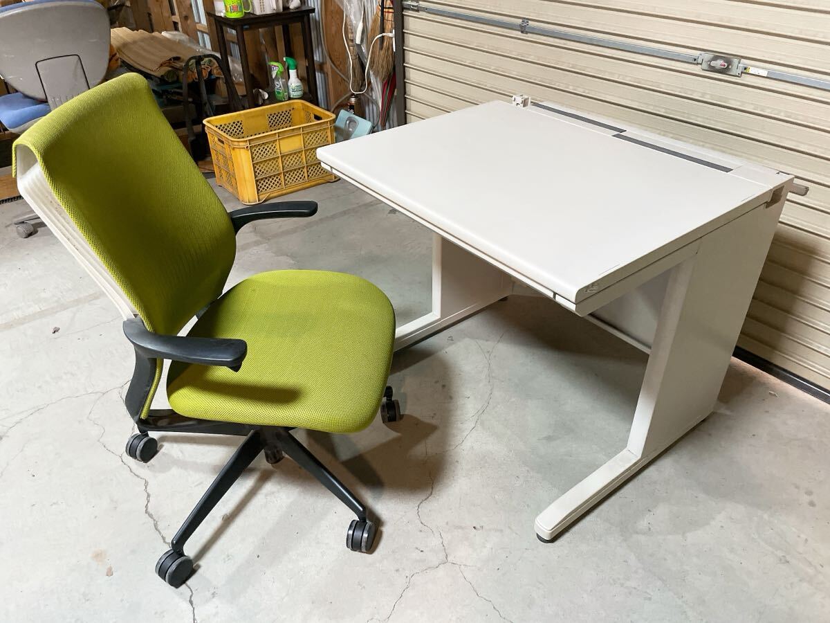 中古 平机 事務椅子 セット テーブル パソコンデスク 作業台 チェア 椅子 イス いす 事務所 店舗用品 茨城県常陸大宮 1111え6 M 家C2拍卖