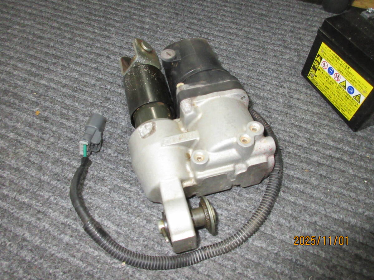 【送料無料】共通部品 ハイブリット除雪機 ローリングASSY 定価141680円 作動確認済み HS1390iより取り外しシリンダーパーツ拍卖