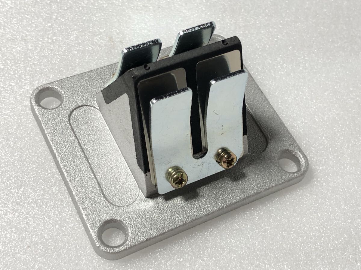 YSR50 TDR50 RZ50 等 新品社外リードバルブブロックASSY 送料無料 ヤマハ DT50 TZR50 TZ50拍卖