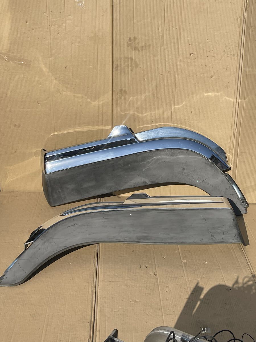 202 希少な純正三菱ふそう 07-17 スーパーグレート ローキャブ クロームフェンダーパネル(左右セット)拍卖
