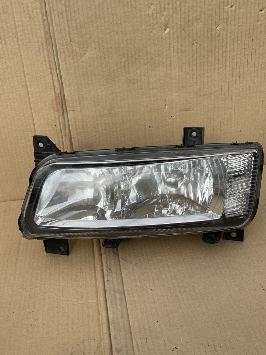 231 三菱 ふそう スーパーグレート ヘッドライト 左 左側 助手席側 KOITO 100-87909 点灯確認済み拍卖