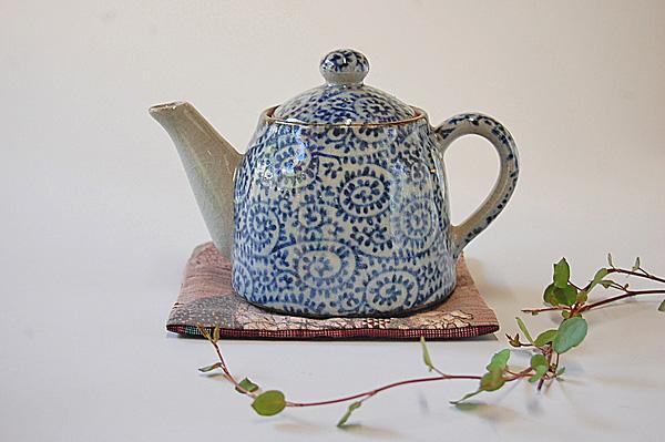 急須 ティーポット 藍のタコ唐草/アンティーク風 ky21拍卖