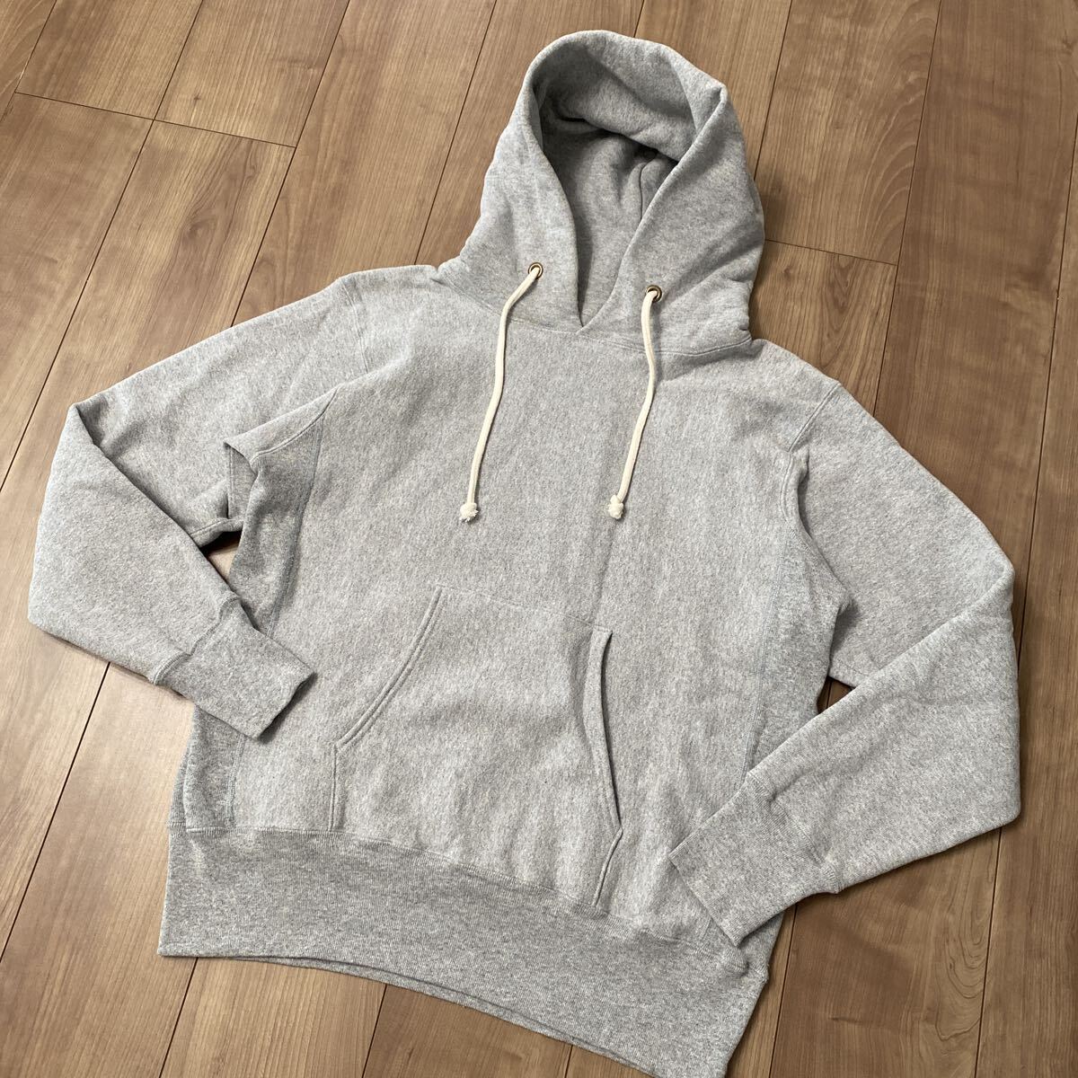 【Lサイズ】美品 Champion チャンピオン リバースウィーブ USA製 赤タグ スウェット パーカー 無地拍卖