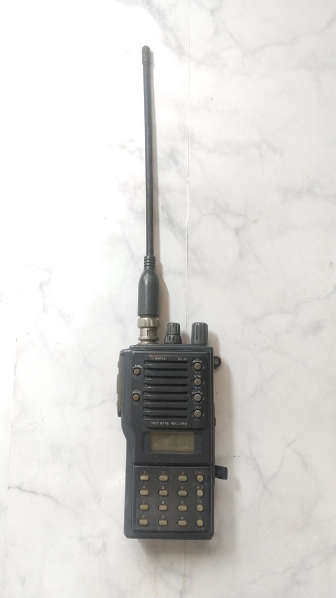 K5435 ALINCO WIDEBAND RECEIVER DJ-X1 特定小型トランシーバー /無線機/受信機/ 通電不可 現状品 JUNK 送料無料拍卖