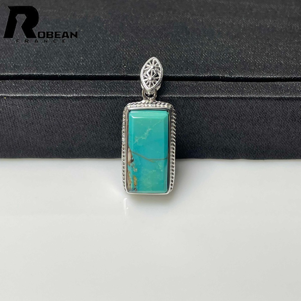 上品 EU製 定価10万円★ROBEAN・ターコイズ トルコ石・ペンダント★アクセサリー 天然石 きれいめ 約17.8*8.5*5.3mm M0611456拍卖