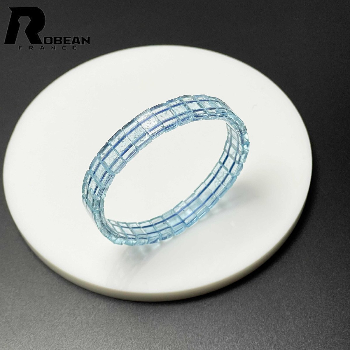 絶賛 EU製 定価11万円★ROBEAN・ブルートパーズ★バングル パワーストーン 天然石 綺麗 お守り 9.2*5.8*3.6mm M0612506拍卖