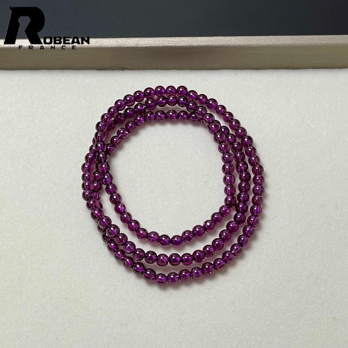 絶賛 EU製 定価7万円★ROBEAN・グレープガーネット★パワーストーン 3本巻きブレスレット 天然石 幸運 お守り 3.8-4mm M0325660拍卖