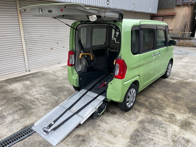 ★ダイハツ タントスローパー 実走行13900Km 車検令和9年10月迄 電動ウインチ 電動ウインチ用無線リモコン付 福祉車両 ナビ DVD拍卖