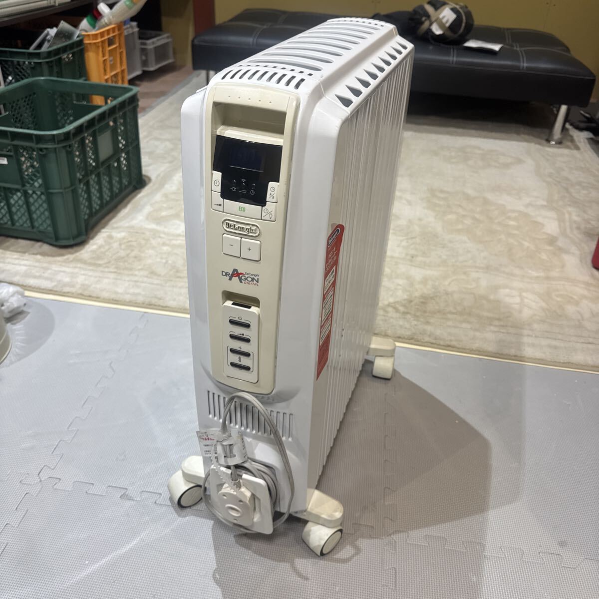 【送料無料】 デロンギ オイルヒーター DeLonghi TDD0915W拍卖