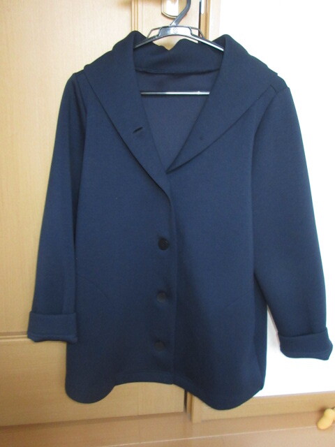 美品:mite fabrica ダンボールニット素材フード付きジャケット 40拍卖