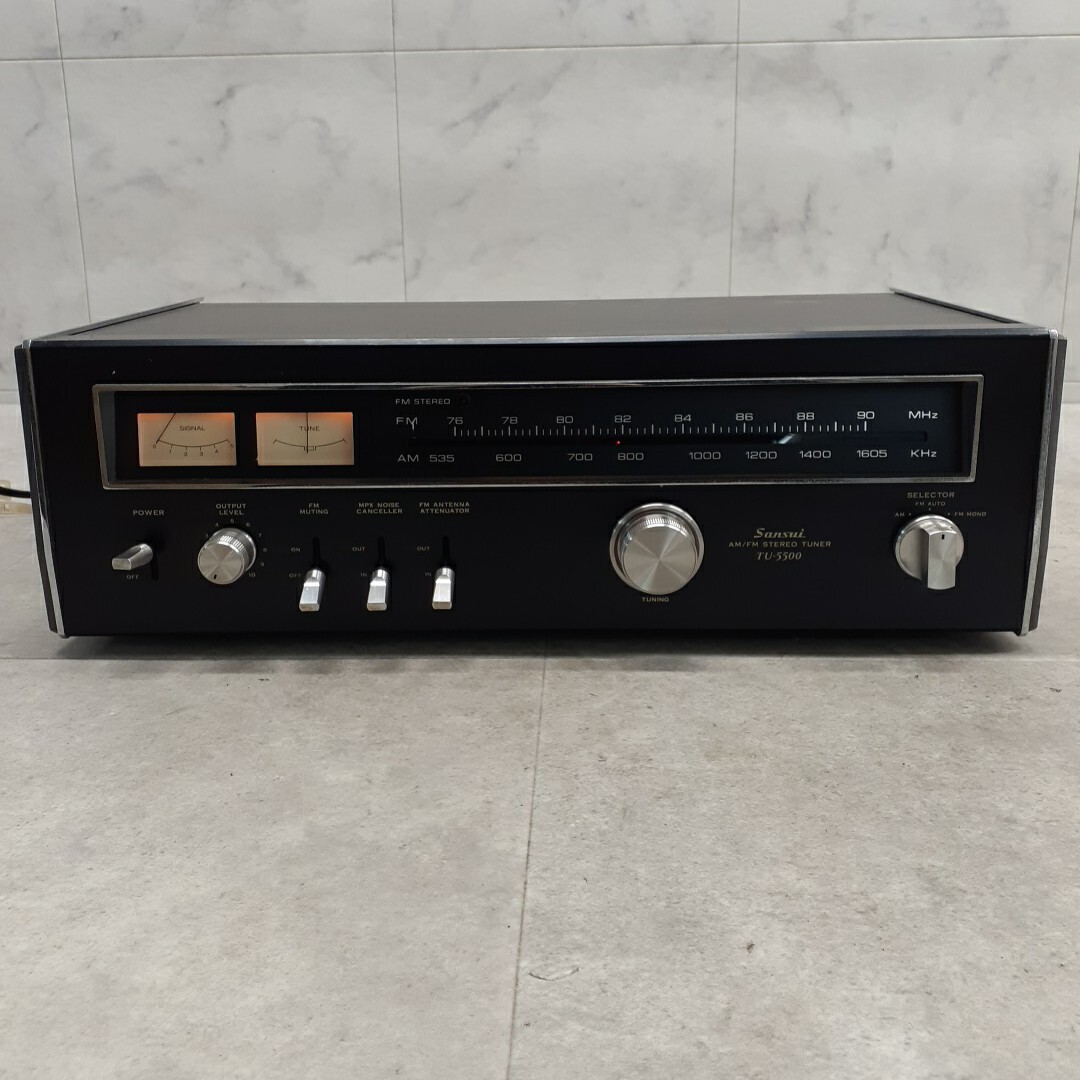 3P-251103-53-J SANSUI サンスイ TU-5500 ステレオチューナー ステレオレシーバー FM AM 音響機器 通電確認済拍卖