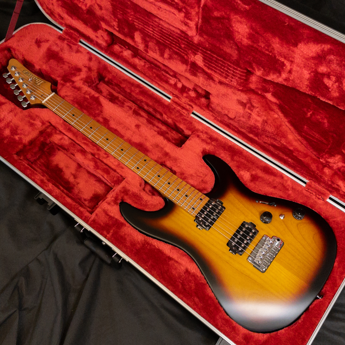 【1本限り特価!】Ibanez AZ2402 TFF (Tri Fade Burst Flat) AZ Prestige Series アイバニーズ 日本製拍卖