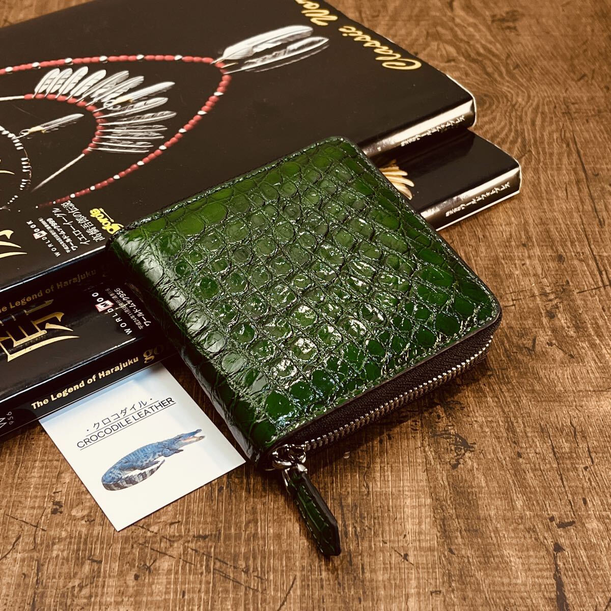 【ブライトグリーン】クロコダイル スクエア「実物撮影」新品 一枚革 メンズ 二つ折り 折り財布 ラウンドファスナー 送料無料 1円 拍卖