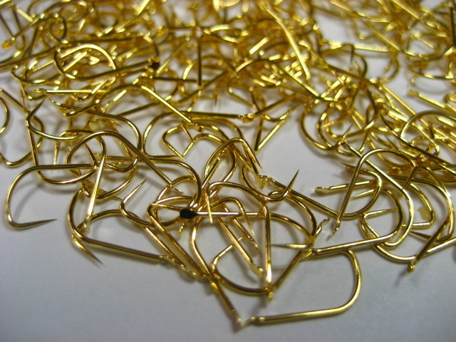 工場直関東スレ 3号 金 300本入り 拍卖