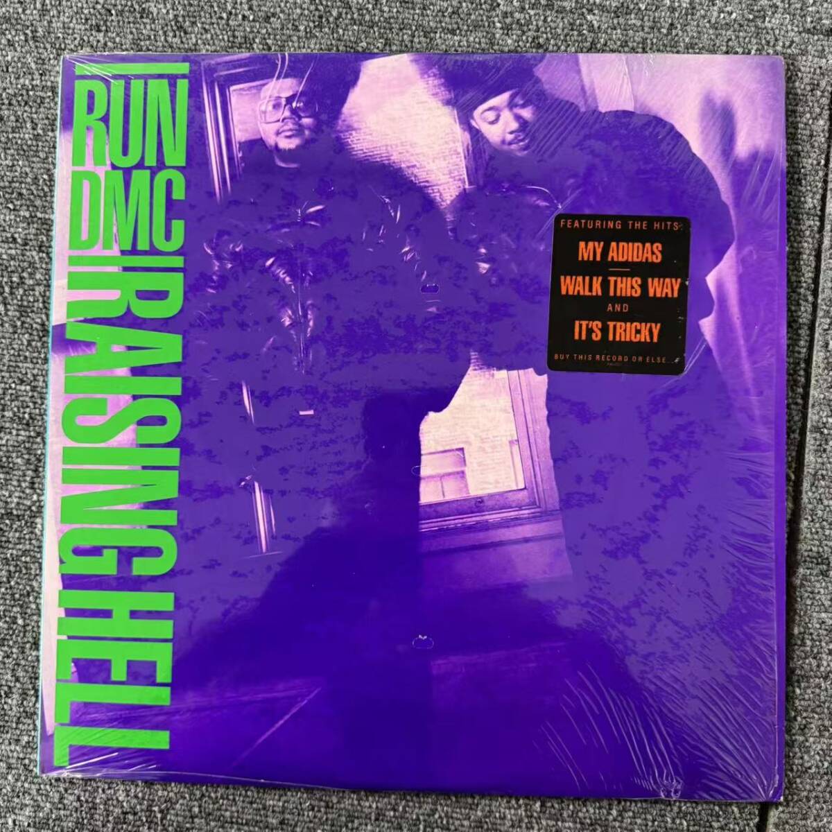 シュリンク付き【US盤】Run DMC(ラン・Dディーエムシー)「Raising Hell」LP(12インチ)/Profile Records(PRO-1217)/Hip Hop/SNJ111034拍卖