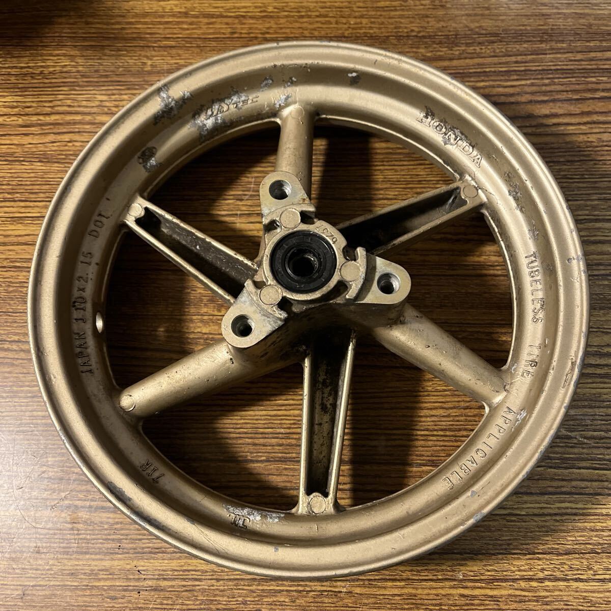 ディオ フロントホイールj10x2.15 HONDA拍卖