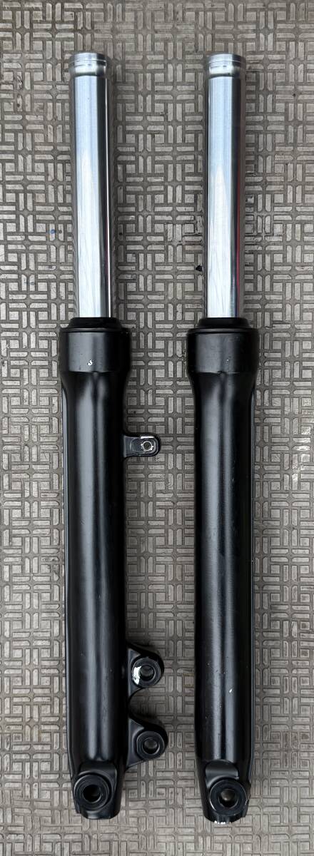 アドレス110・純正フロントフォークです!CE47モデル・SHOWA製拍卖