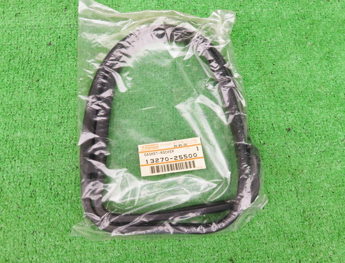日産 純正 ロッカーカバー ガスケット 13270-25500 U20エンジン SR311 ダットサン フェアレディ拍卖