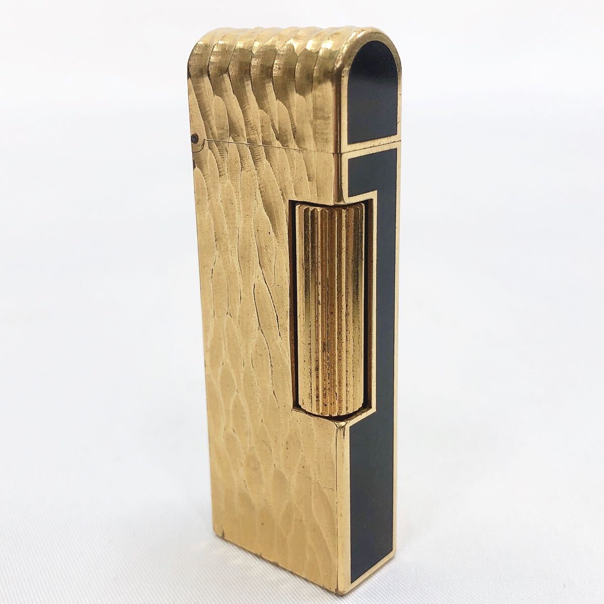 ★4-1014 dunhill ダンヒル ガスライター ローラー式 喫煙具 US ゴールド × ブラック 縦6.6cm 横2.3cm 奥行1.2cm 着火未確認拍卖