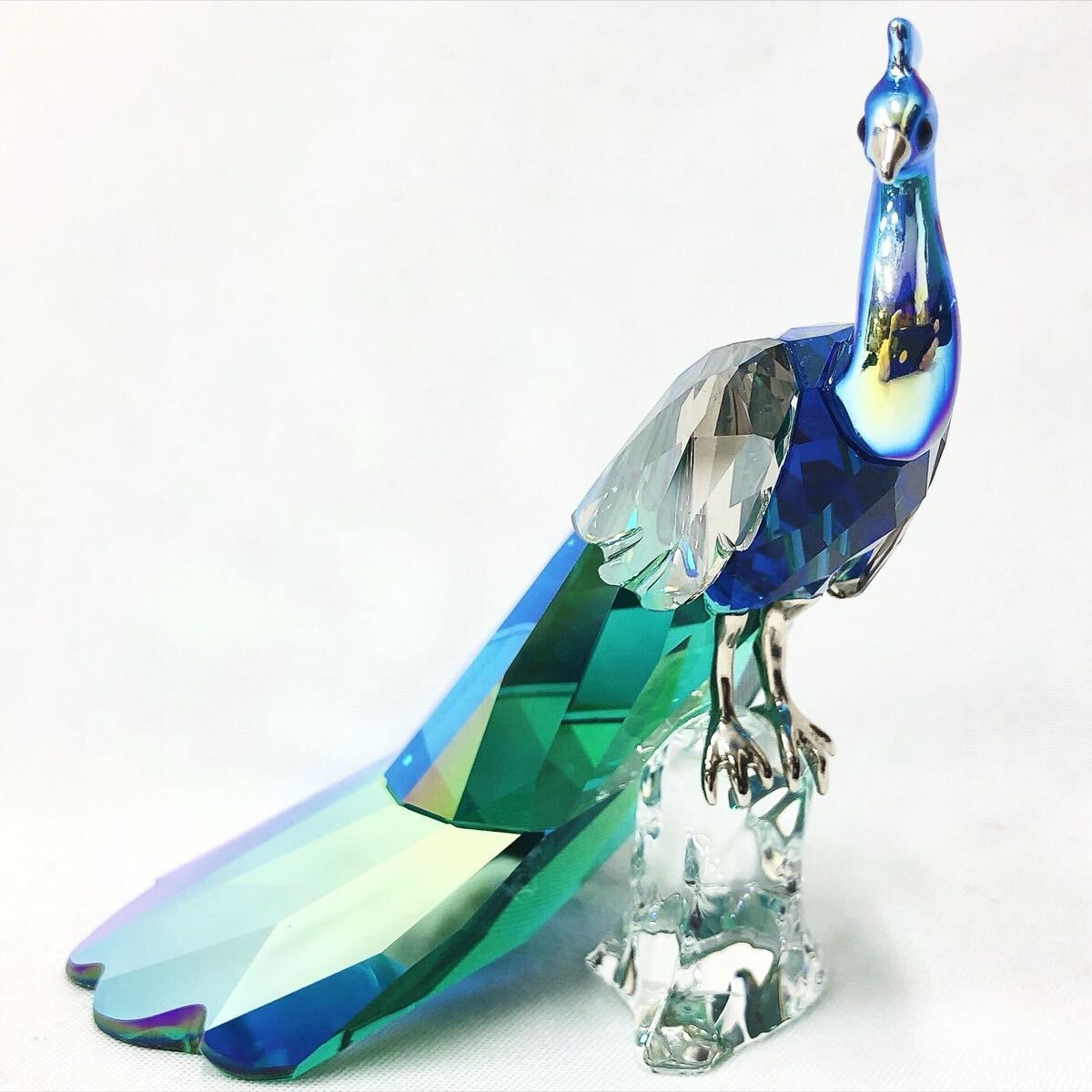 ★3-0926 美品 SWAROVSKI スワロフスキー 2013年 SCS会員限定 ピーコック クジャク 鳥 1142861 高さ約6.8cm 63g 拍卖