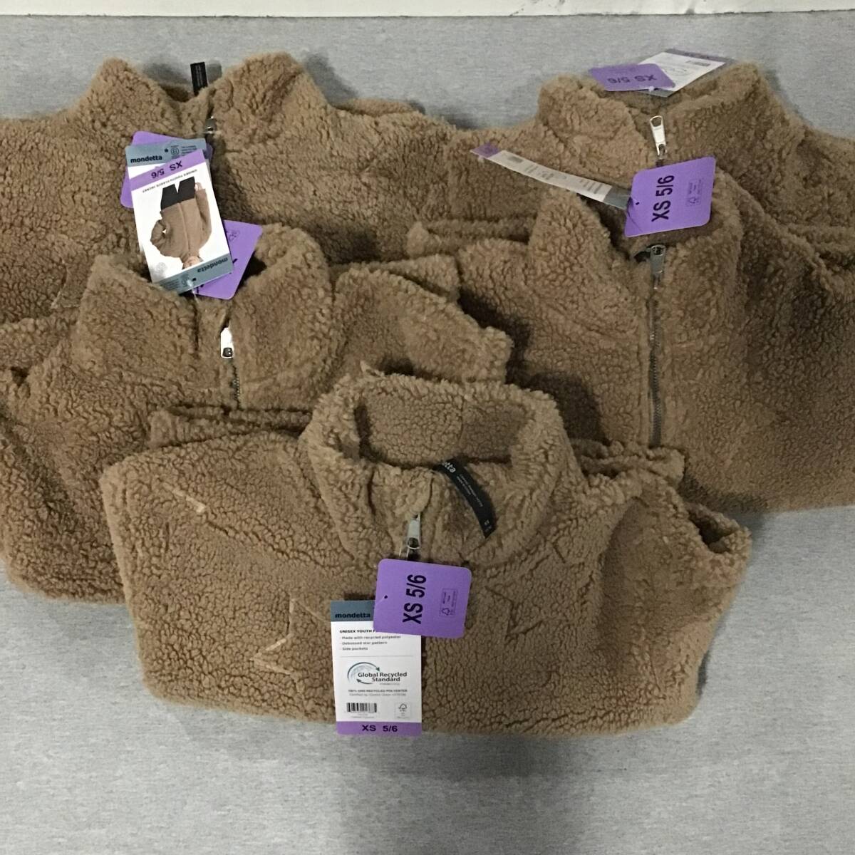 《 H 730 》☆新品未使用☆ 子供ジャケット ボアジャケット コストコ仕入れ 定価2880円 XS 5/6 茶系 男女兼用 5枚まとめ ジップアップ 防寒拍卖