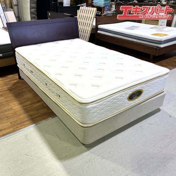 シモンズ ゴールデンバリューピロートップ プレミアム セミダブルベッド 展示品 戸塚店拍卖