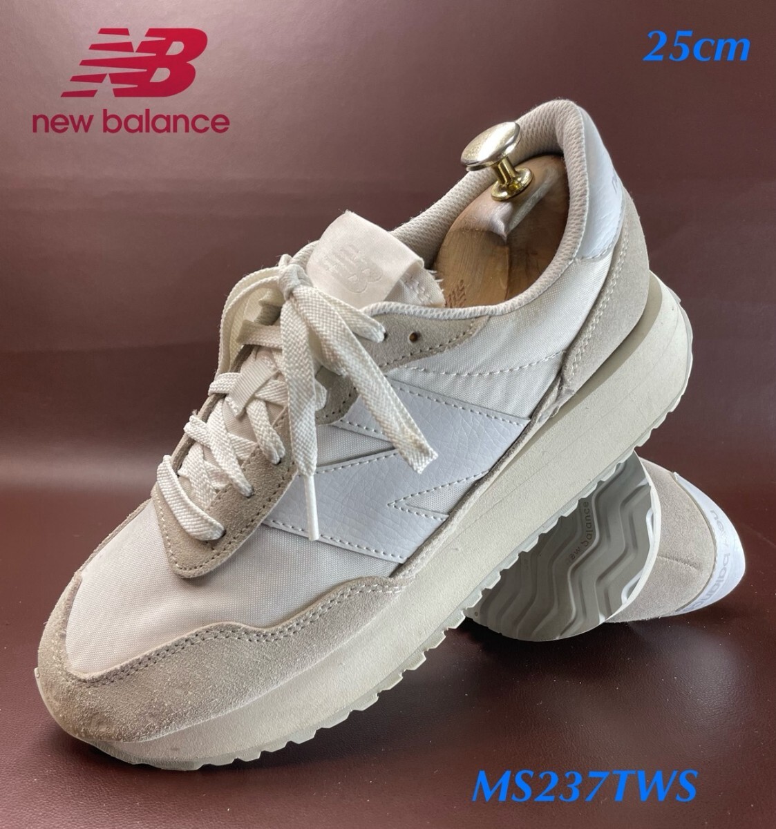 名機降臨!定10340円!チャンキーソール!バニラホワイト!ニューバランス【MS237TWS】スニーカー!ホワイト×グレー 25cm/US7拍卖