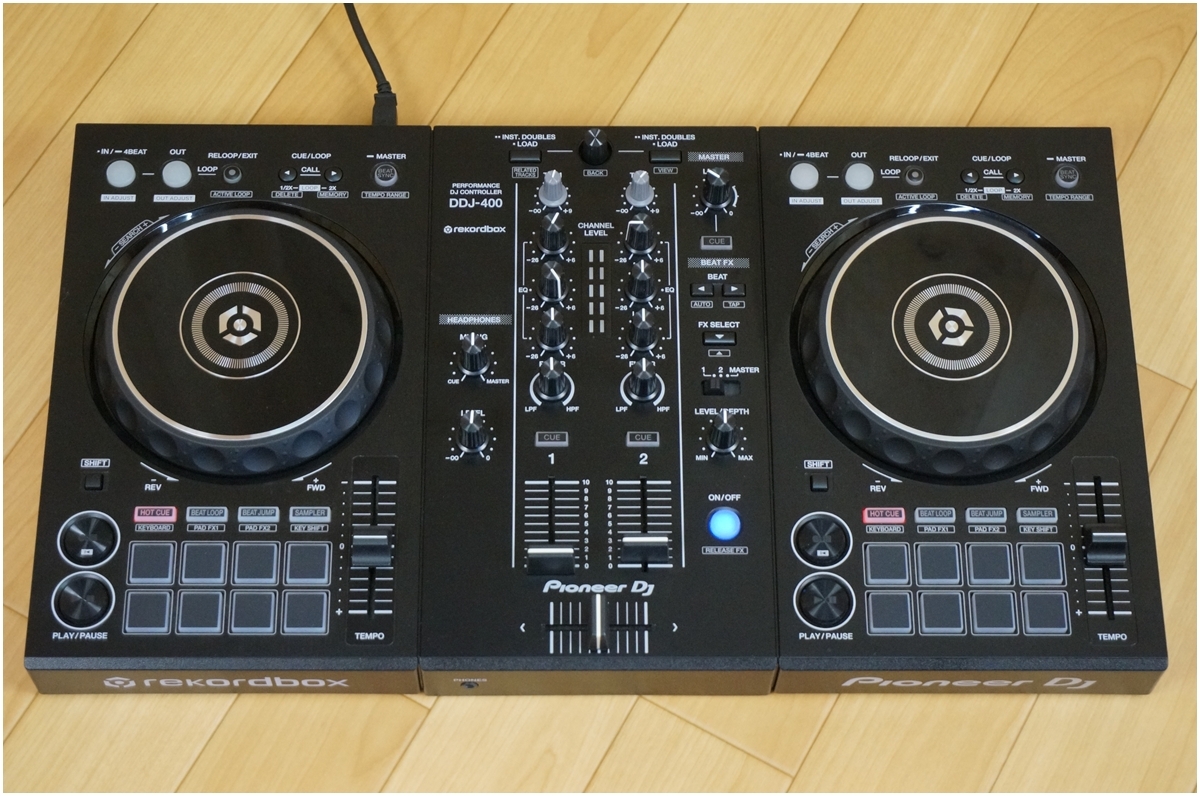 【動作品】 Pioneer ★ パイオニア ★ DJコントローラー rekordbox対応 ★ MODEL DDJ-400 ★ ヘッドホン付き拍卖