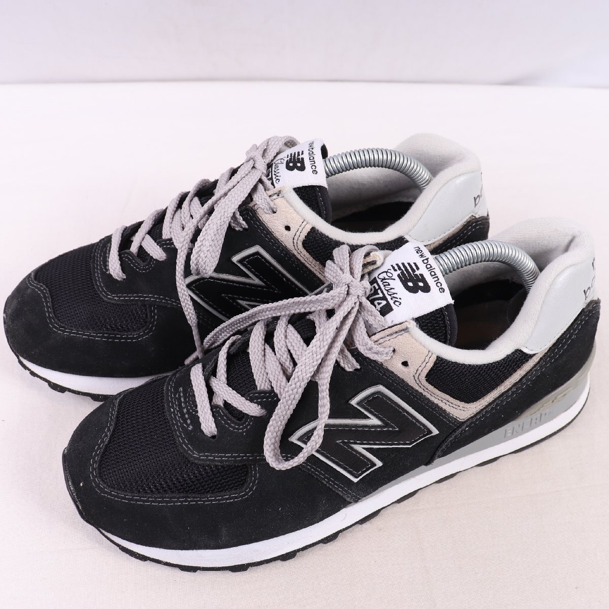 574 ニューバランス 26.0cm/new balance 黒 ブラック 灰 グレー 中古 古着 メンズ スニーカー yy7306拍卖