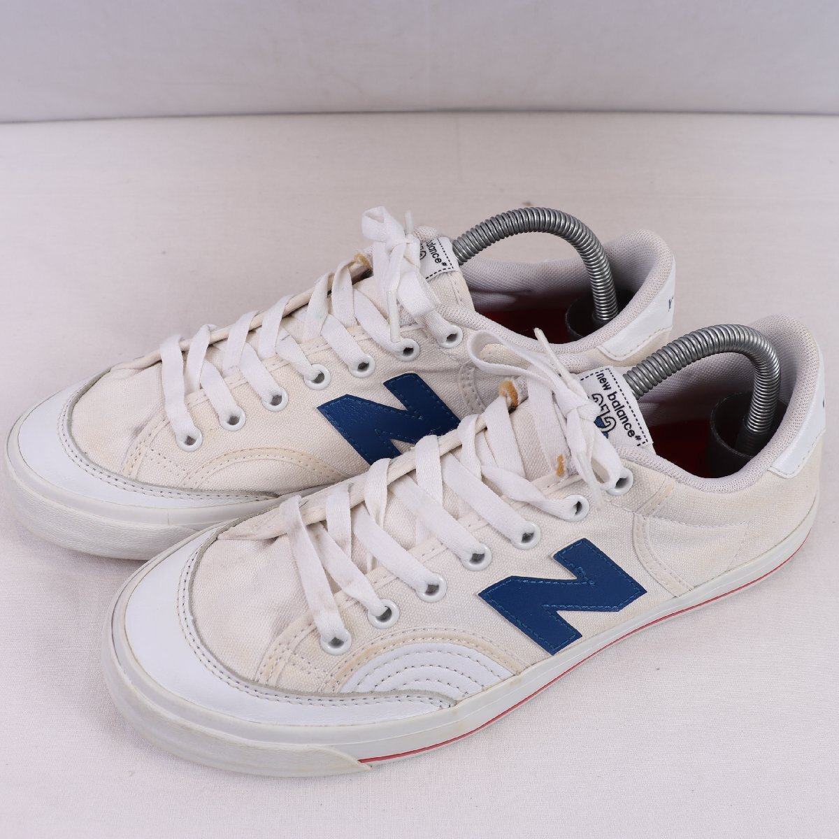 212 ニューバランス 26.0cm/new balance 白 ホワイト 青 ブルー 赤 レッド 中古 古着 メンズ スニーカー yy7385拍卖