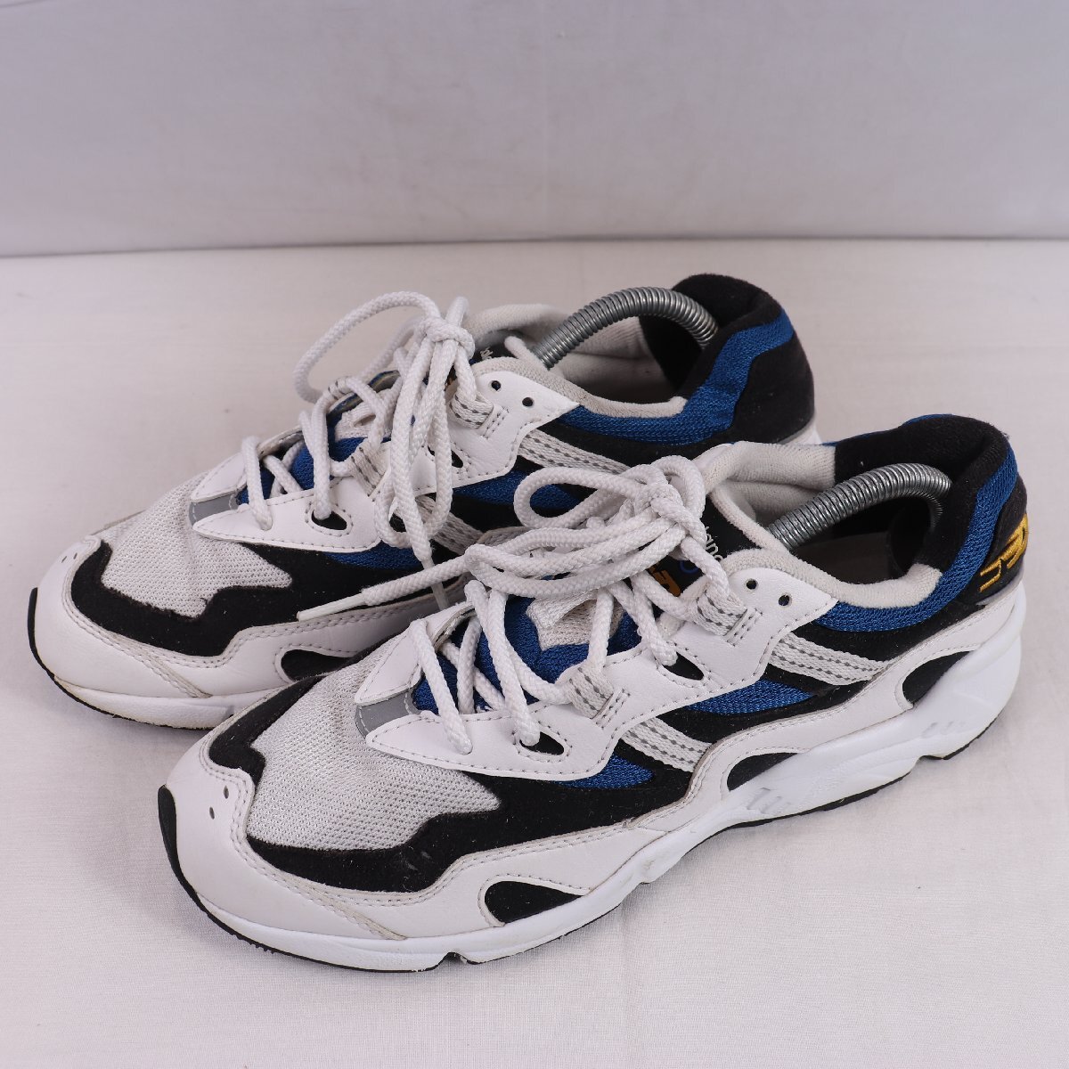 850 ニューバランス 26.0cm/new balance 白 ホワイト 黒 ブラック 青 ブルー 中古 古着 スニーカー メンズ yy7398拍卖