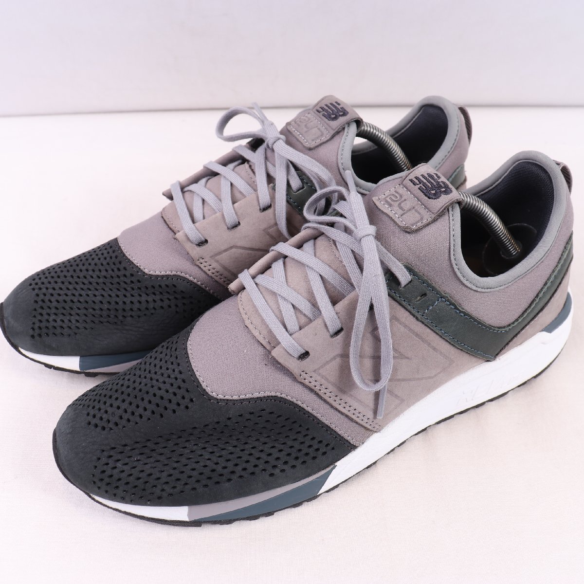 247 ニューバランス 28.0cm位/New Balance グレー 灰色 黒 白 中古 古着 スニーカー メンズ yy719拍卖
