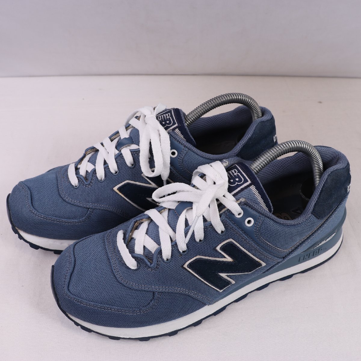 574 ニューバランス 26.0cm/new balance スモーキーブルーグレー 紺 ネイビー 中古 古着 メンズ スニーカー yy7406拍卖