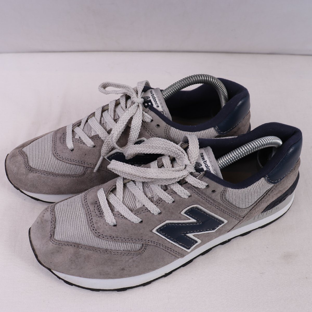 574 ニューバランス 26.5cm/new balance 灰 グレー 紺 ネイビー 中古 古着 メンズ スニーカー yy7485拍卖
