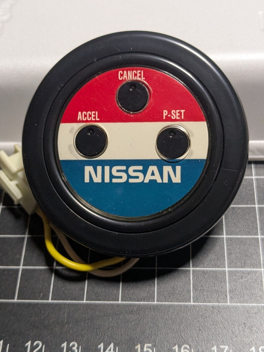 日産クルコンホーンボタンモモナルディMOMONARDI高速有鉛街道レーサーハチマルヒーローレルスカイラインセドリックグロリアシーマレパードZ拍卖