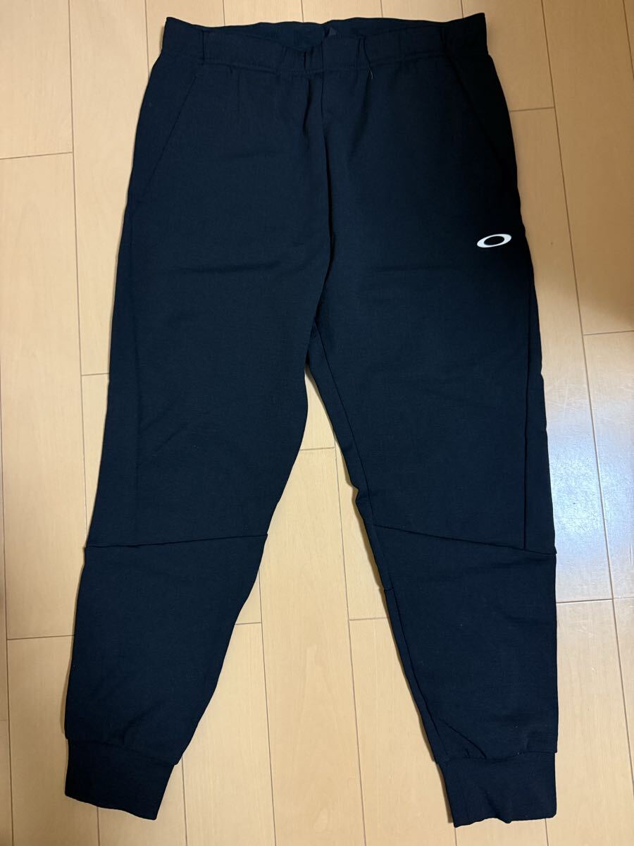 オークリー 黒 ジョガーパンツ OAKLEY Lサイズ拍卖
