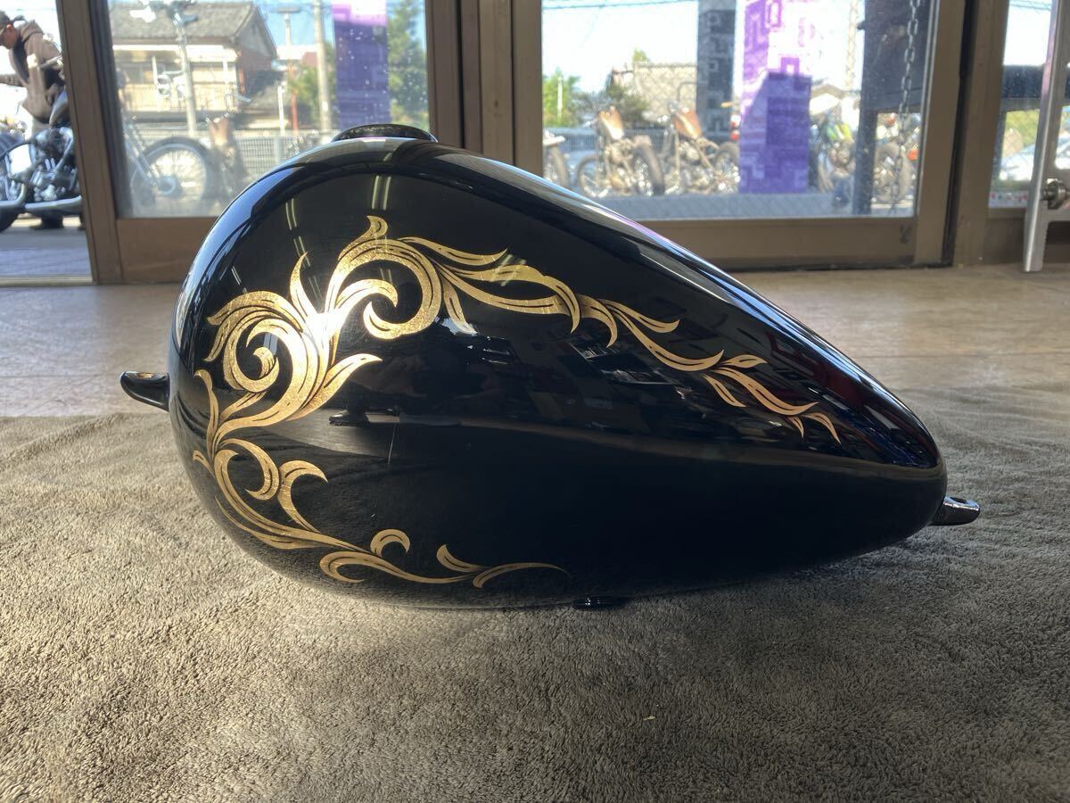 ハーレー 4速ショベルに付いていたエッグタンク拍卖