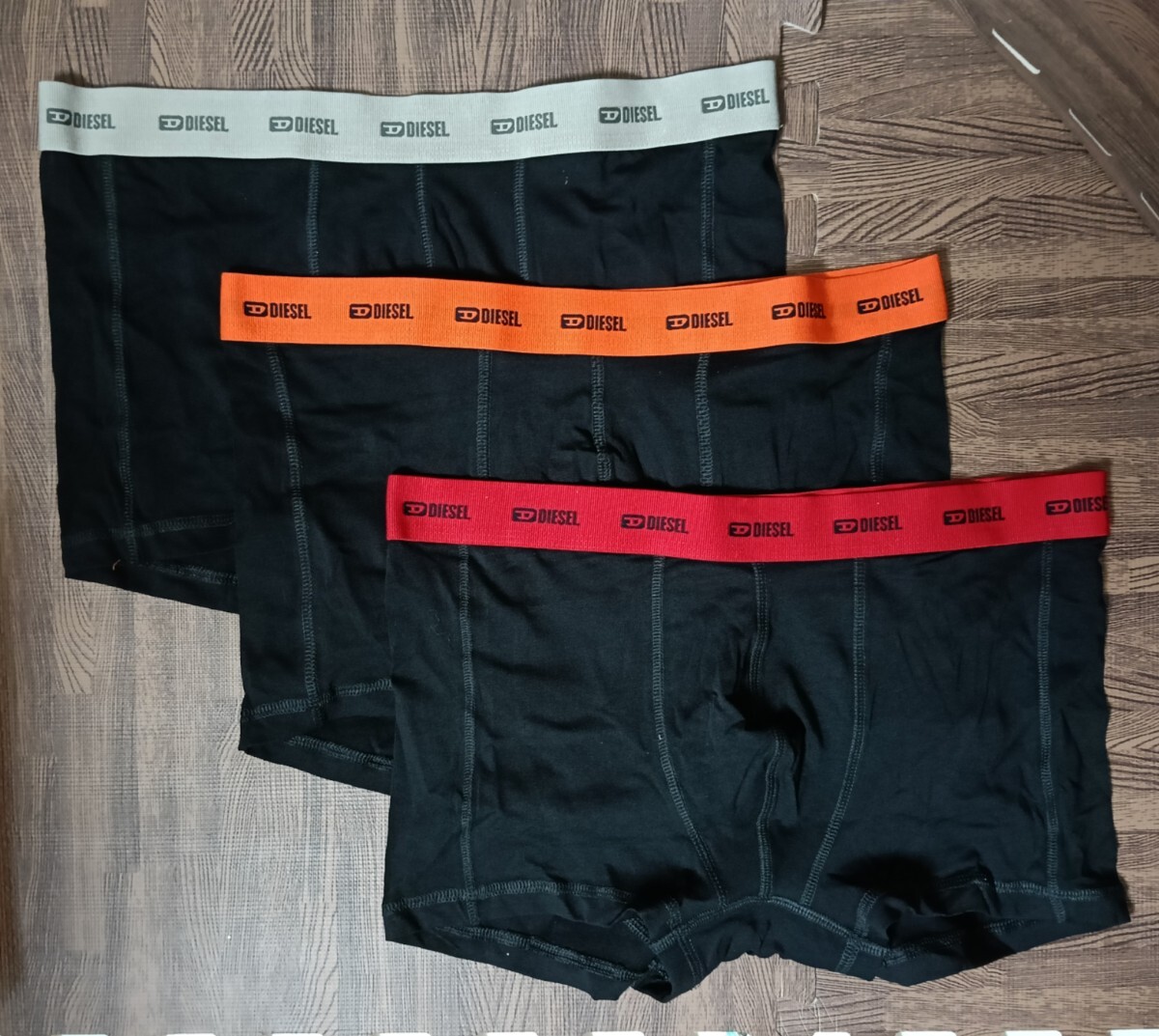 新品! ディーゼル 3枚組 ボクサーパンツ Lサイズ DIESEL K-POP アンダーウェア 下着拍卖