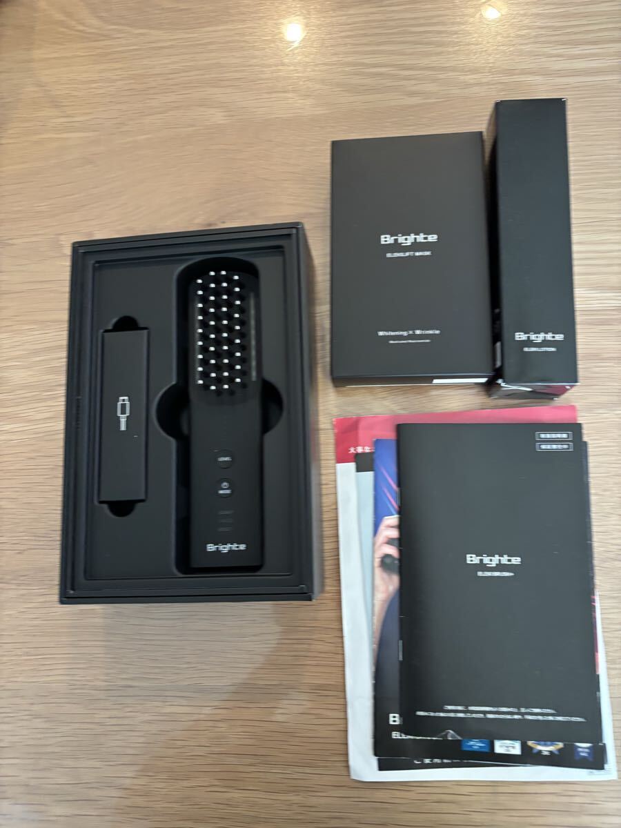 Brighte エレキブラシプラス ブラシ型美顔器 美顔器拍卖