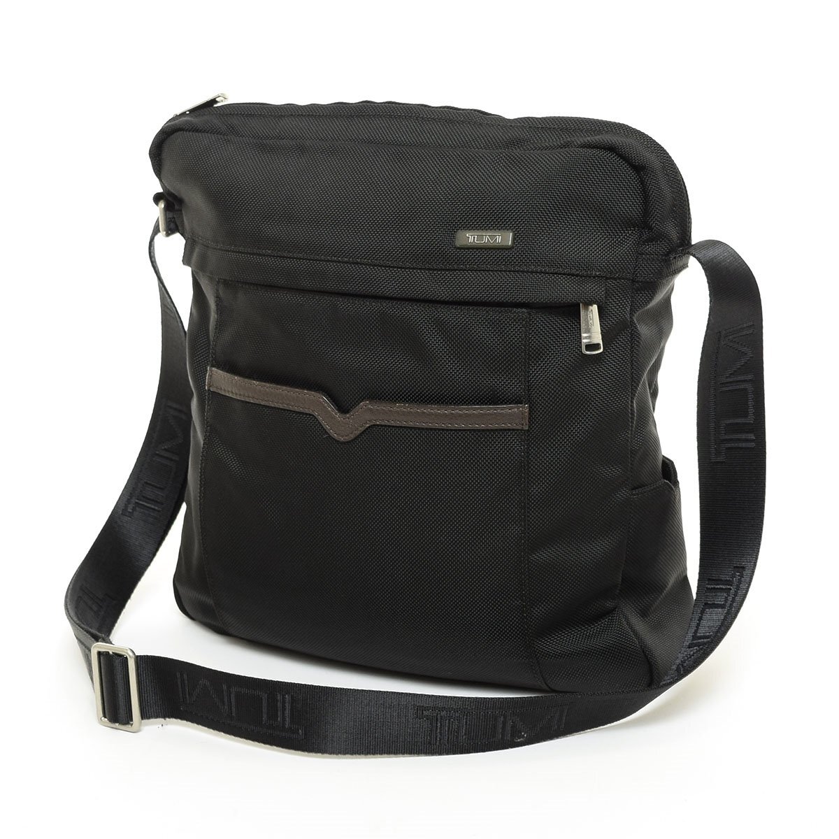 ◆561932 TUMI トゥミ ショルダーバッグ 60101HKO ナイロンキャンバス メンズ ブラック拍卖