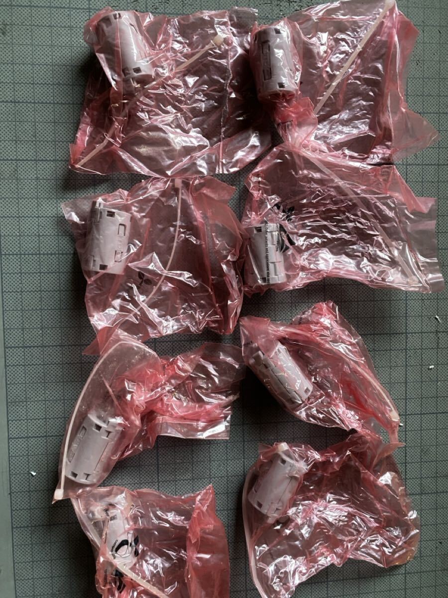 【送料無料】TDK ZCAT2132-1130 クランプフィルタ EMI対策用 フェライトコア 8個セット 未使用品拍卖