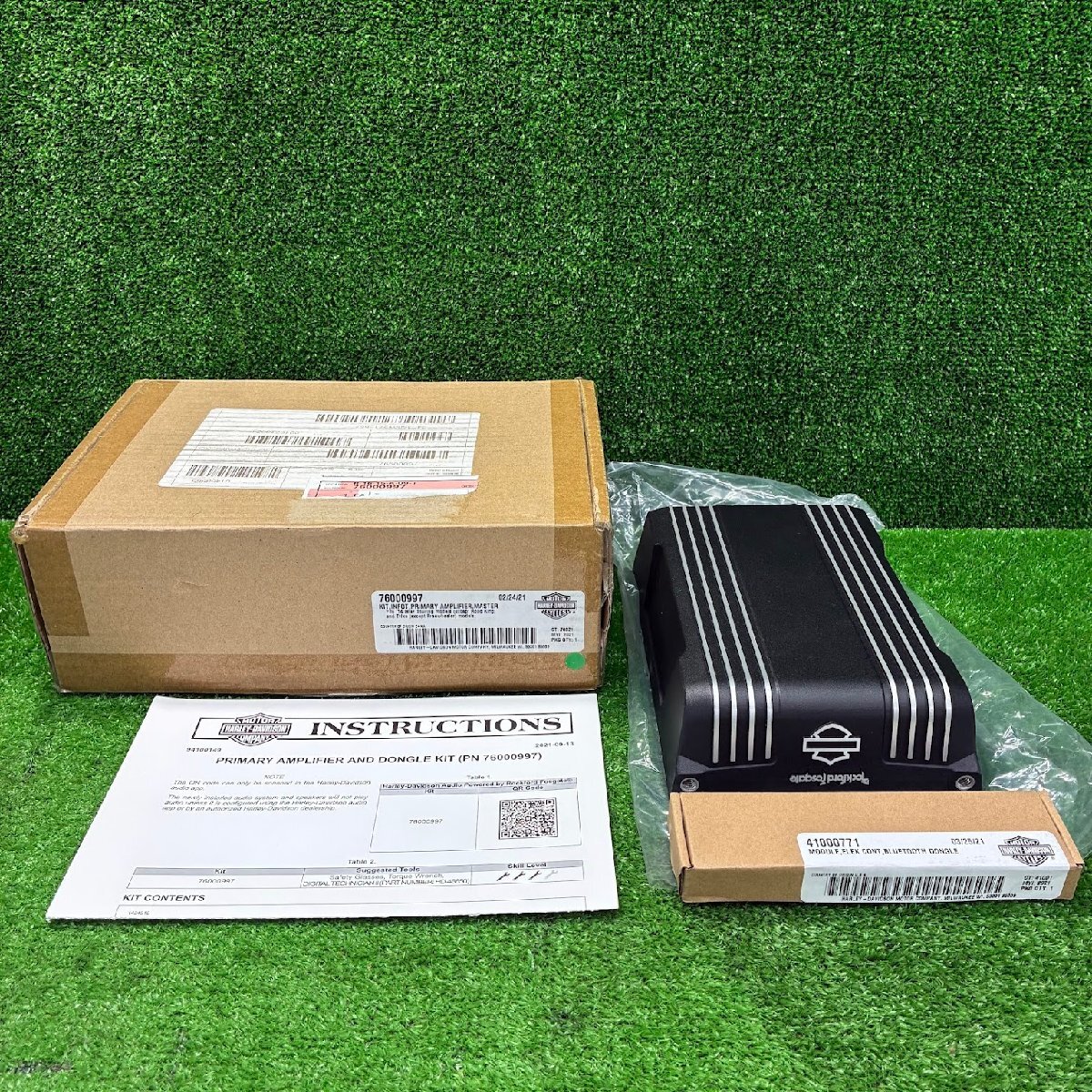 未使用品 ハーレー 純正 Rockford Fosgate プライマリーアンプ キット 400W/4CH Bluetoothドングル付き 76000997/41000771拍卖