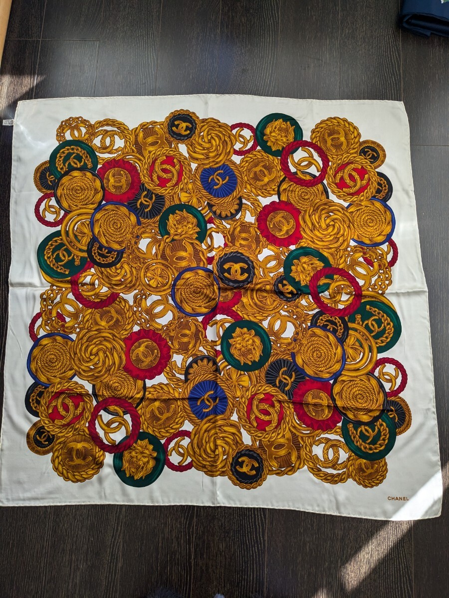 CHANEL シャネル シルクスカーフ拍卖