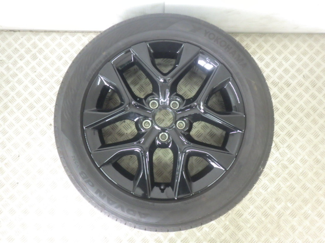 RZ3 RZ4 RZ5 RZ6 ZR-V ブラックスタイル 純正 アルミホイール 18インチ×7J +50 5×114.3 64 タイヤ ヨコハマ 2024年製 225/55R18 中古拍卖