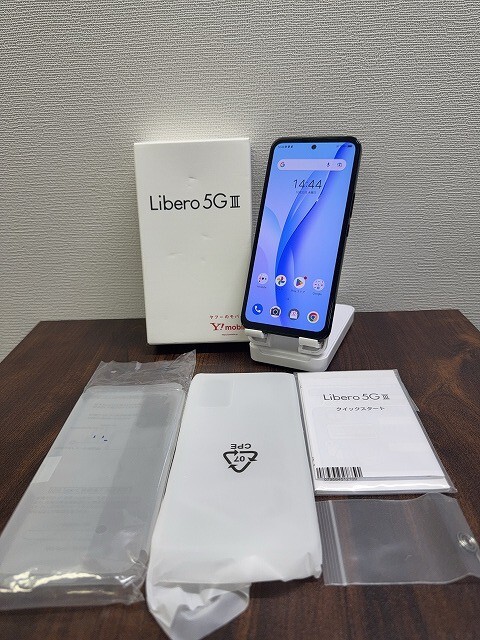 E022 Y!mobile ZTE Lobero 5G III A202ZT 64GB 利用制限〇 通電確認済 現状品拍卖