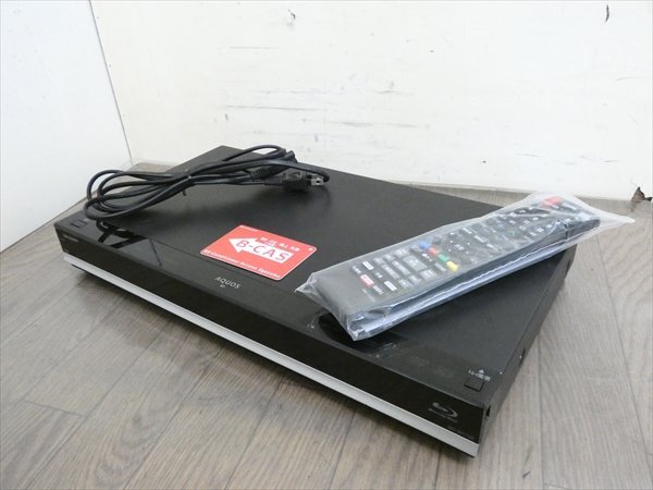 1TB☆15年☆シャープ/SHARP/AQUOS☆HDD/BDレコーダー☆BD-W1700☆リモコン付☆2番組同時録画☆3D対応機 管SA9484拍卖